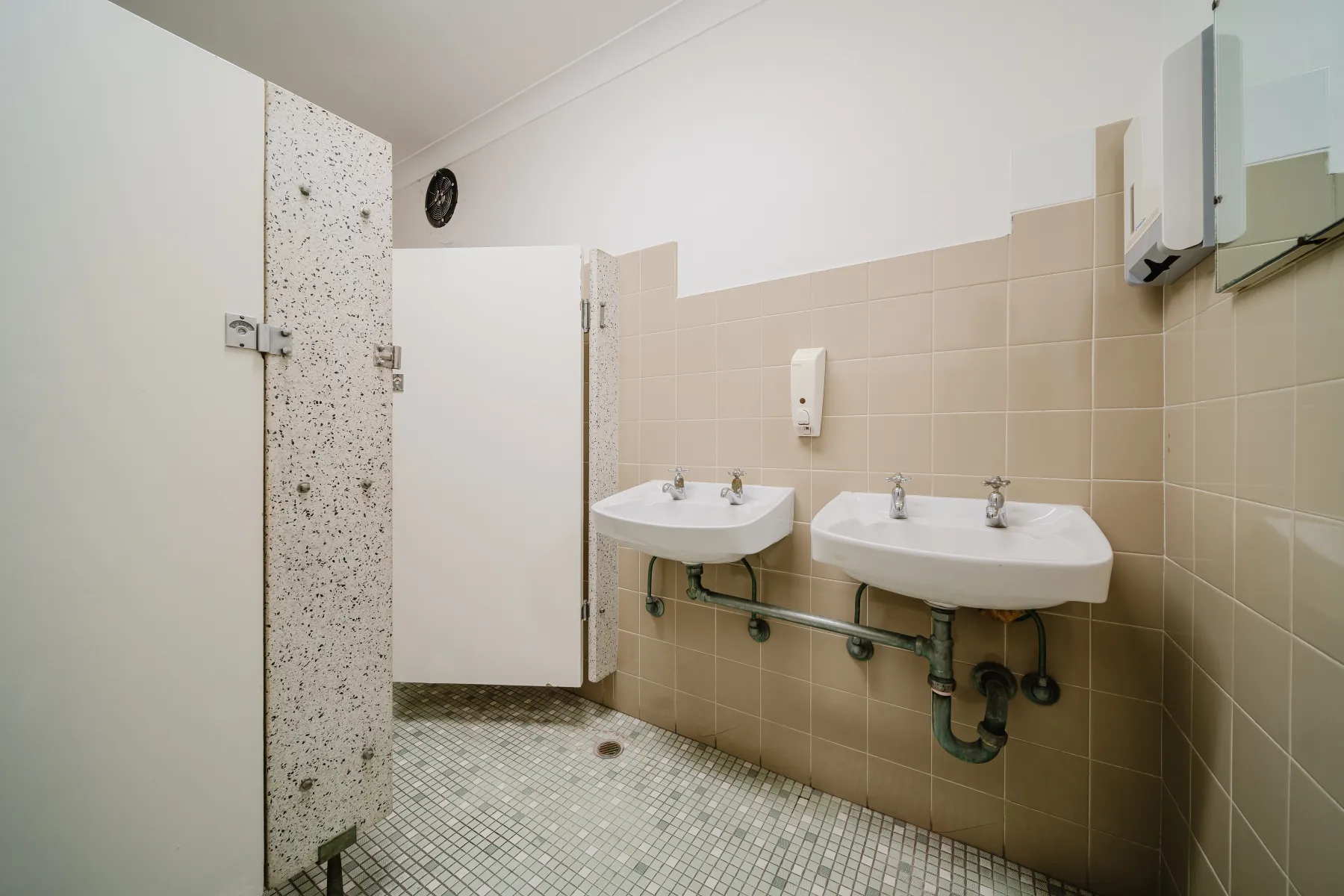 Sareh Balmain interior photo 12