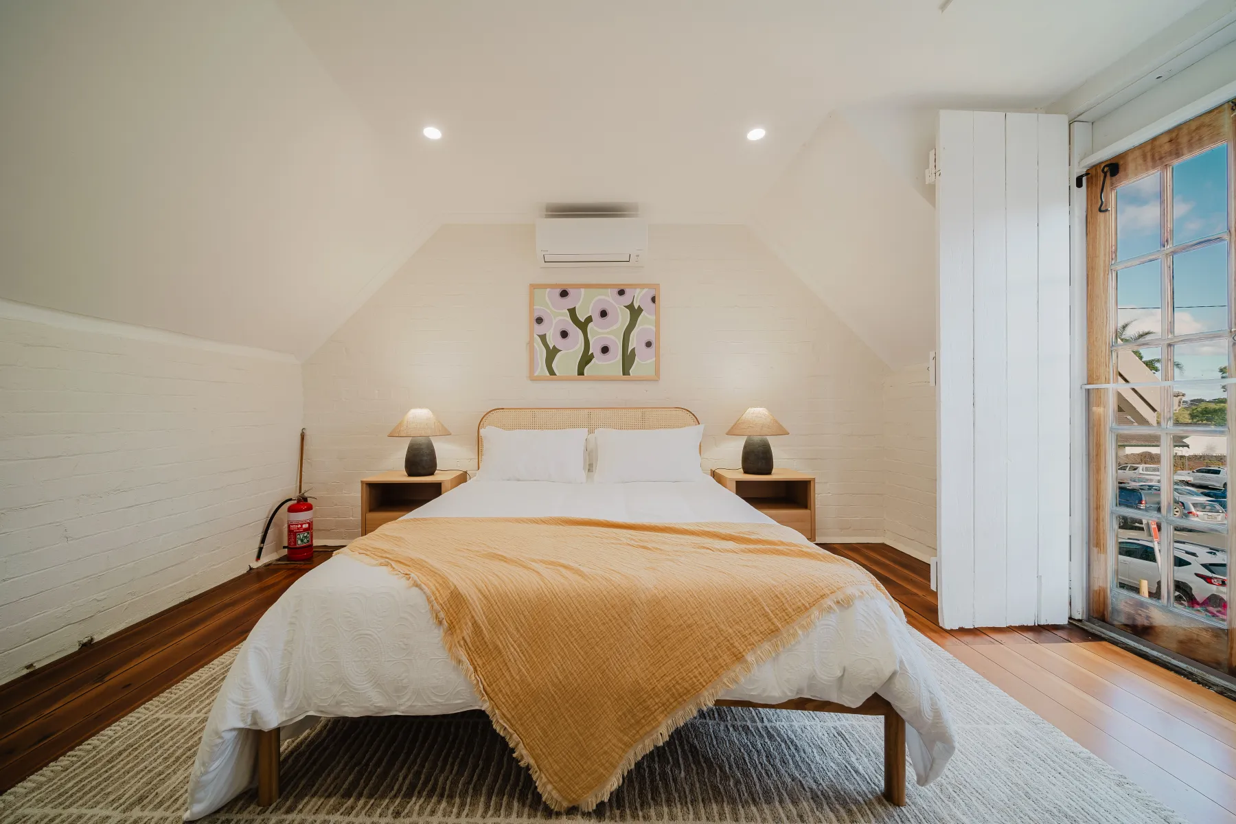 Sareh Balmain interior photo 23